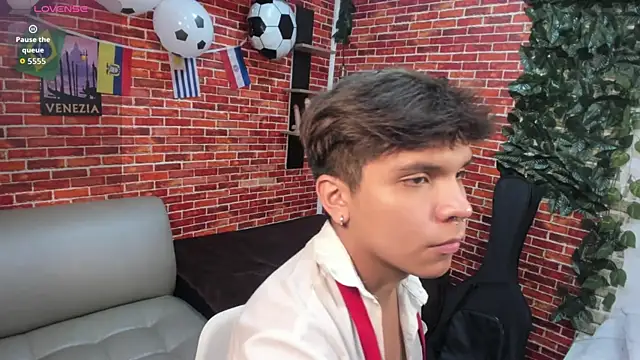Thiago_Kozak Webcamshow