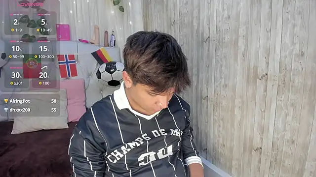 Thiago_Kozak Webcam-Show