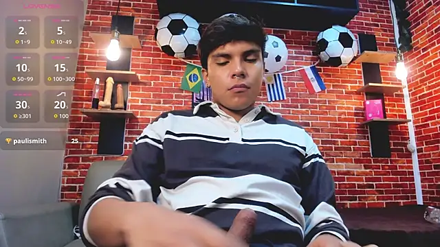 Pertunjukan Kamera Web Thiago_Kozak