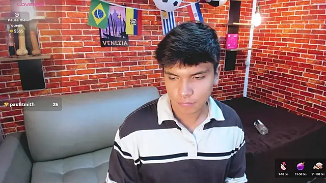 Thiago_Kozak Pertunjukan Webcam