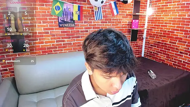 Thiago_Kozak Шоу с уебкамера
