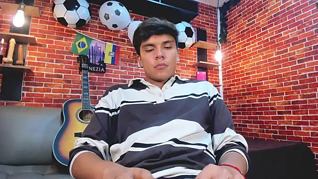 Thiago_Kozak Шоу с уебкамера
