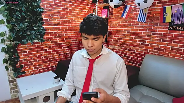 Thiago_Kozak Webcamshow