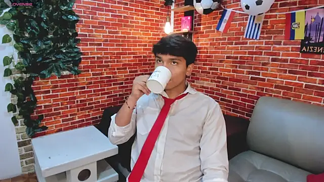 Thiago_Kozak Pertunjukan Webcam