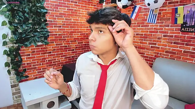 Thiago_Kozak Webcam-Show