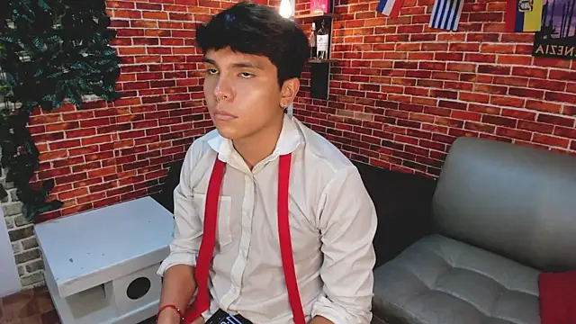 Thiago_Kozak Webcamshow