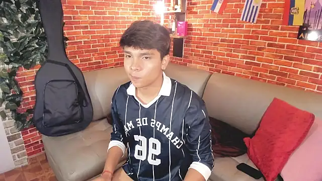 Thiago_Kozak Webcam show