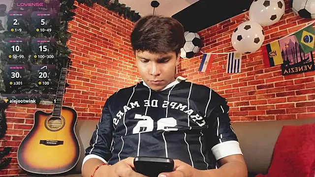 Thiago_Kozak Webcam Show