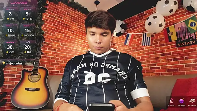 Thiago_Kozak – webcam-show