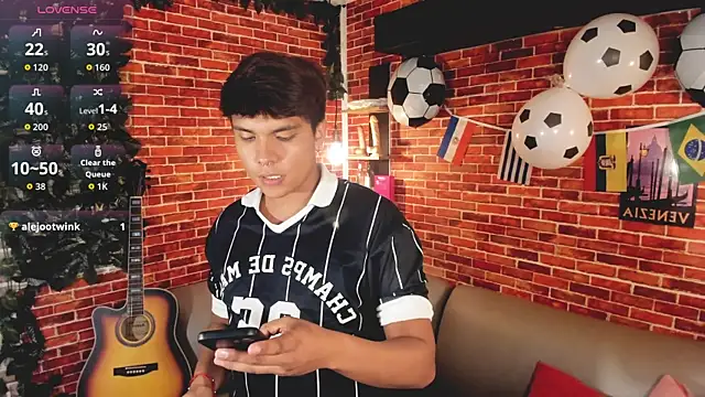 Thiago_Kozak Webcam-Show