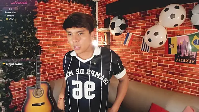 Thiago_Kozak – webcam-show