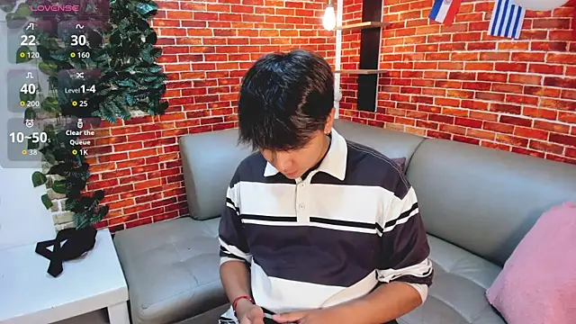 Thiago_Kozak Webcam-Show
