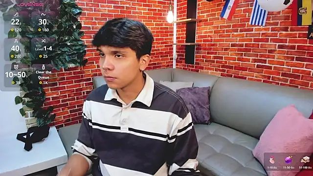 Thiago_Kozak Webcam Show