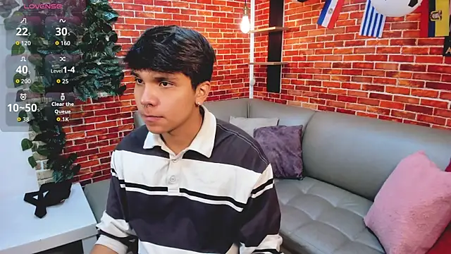 Thiago_Kozak Webcam show