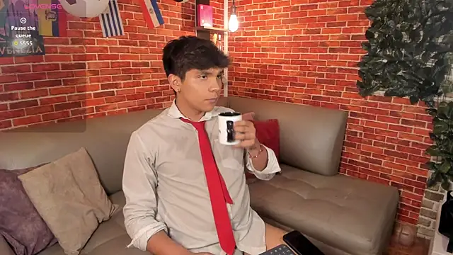 Thiago_Kozakn Webbikameraesitys