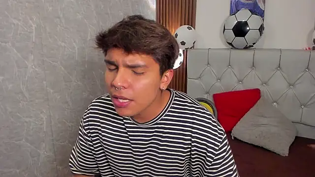 Show de webcam de Thiago_Kozak