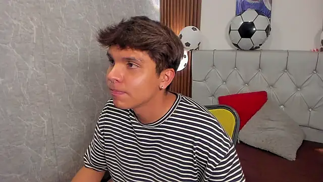 Thiago_Kozak Webcam show