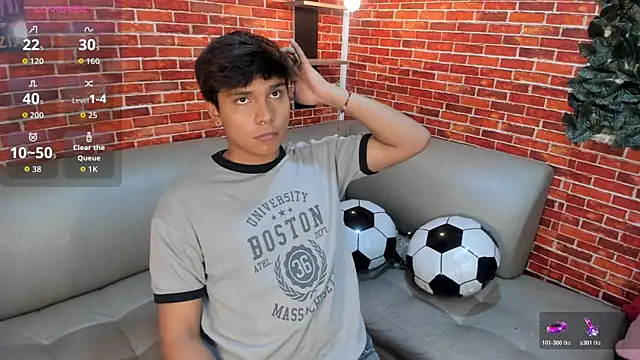 عرض كام Thiago_Kozak
