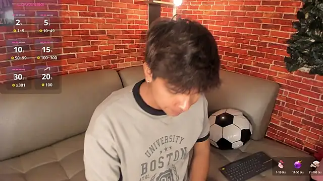 Thiago_Kozak Pertunjukan Webcam