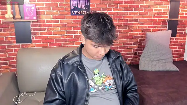 Thiago_Kozak webcam show