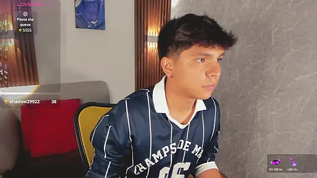 Thiago_Kozakn Webbikameraesitys