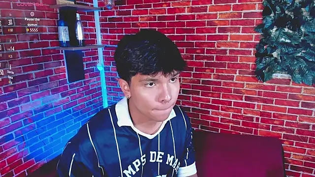 Thiago_Kozakn Webbikameraesitys