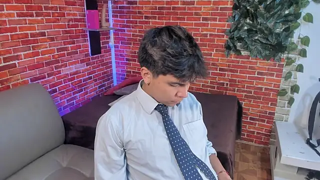 Thiago_Kozak: вебкам-шоу