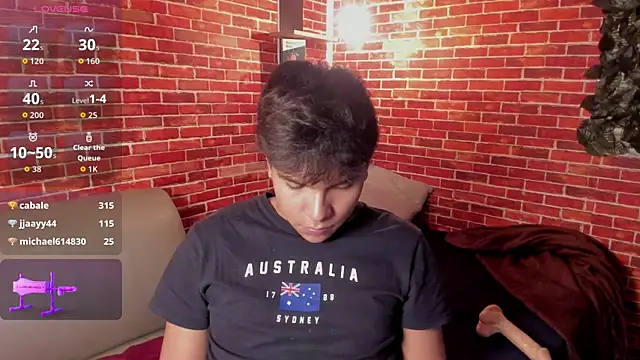 Thiago_Kozak Webcam show