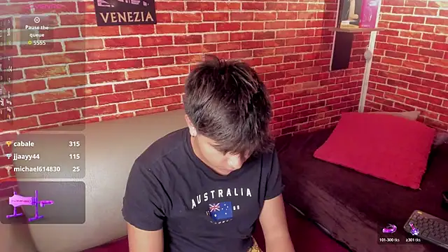 Thiago_Kozak Webcamshow