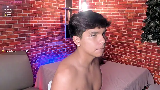 Thiago_Kozakn Webbikameraesitys