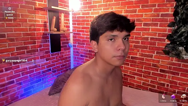 Thiago_Kozak Adlı Modelin Web Kamerası Şovu