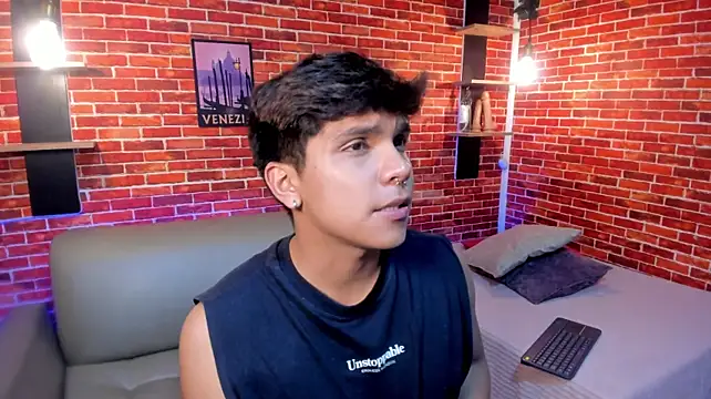 Thiago_Kozak Webcamshow