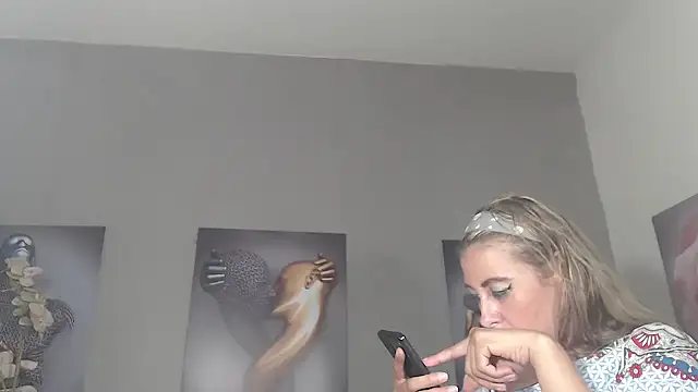 XXX chat uživo modela AntonellaBlanc