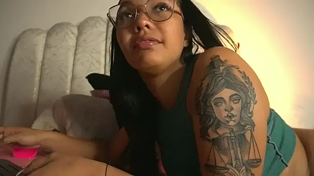 pocahotass_11 Chat XXX in diretta