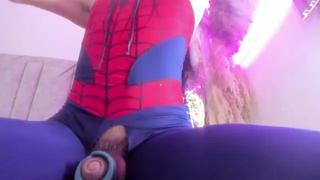 Brenda_lot Show in webcam