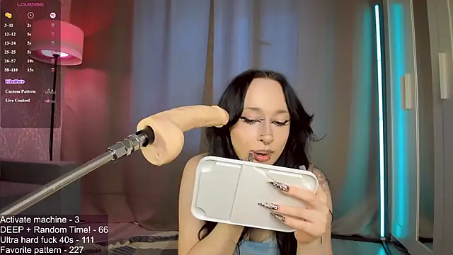 Chat XXX ao vivo de Juicy_Vikki