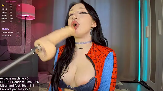 Juicy_Vikki's Webcam Show