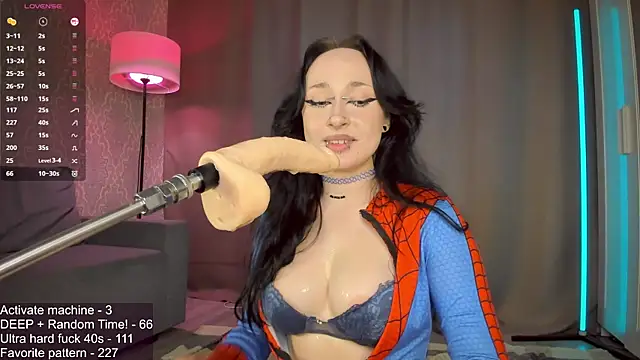 Juicy_VikkiのライブXXXチャット