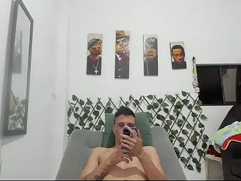 Latins_Boss' Webcam Show