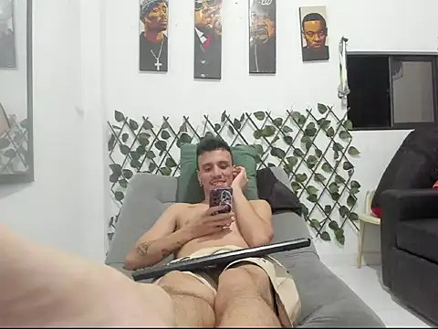 Latins_Boss Pertunjukan Webcam