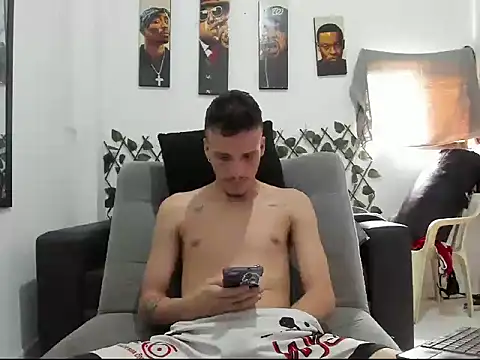 Latins_Boss Adlı Modelin Web Kamerası Şovu