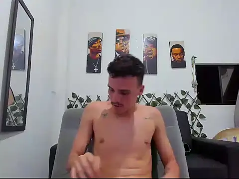 Latins_Boss Show Webcam