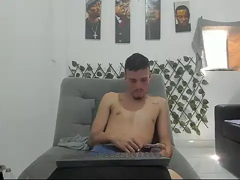 Latins_Boss 网络视讯表演