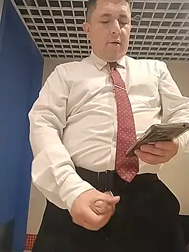 Pokazy przed kamerką – BigCristh79