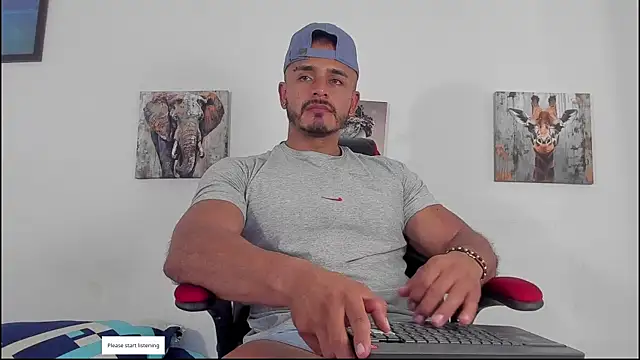 magnusclark Adlı Modelin Web Kamerası Şovu