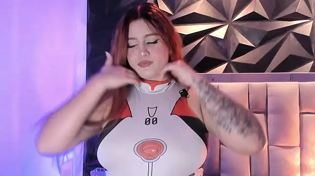 megan_whitee__ Show in webcam
