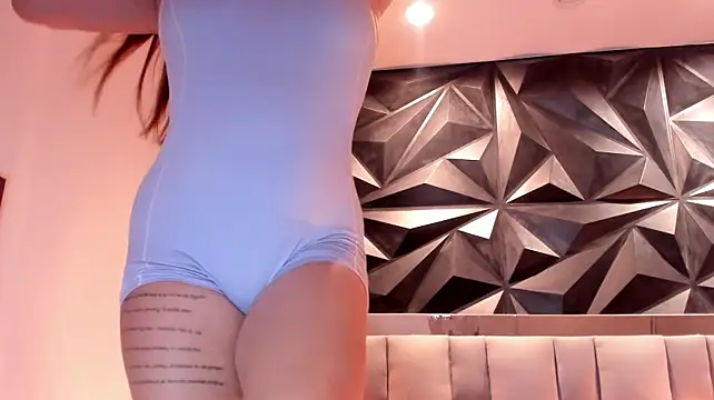 megan_whitee__'s Webcam Show