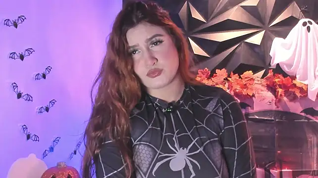 megan_whitee__'s Webcam Show