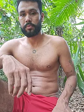 Show modela TelesIzaias na web-kameri