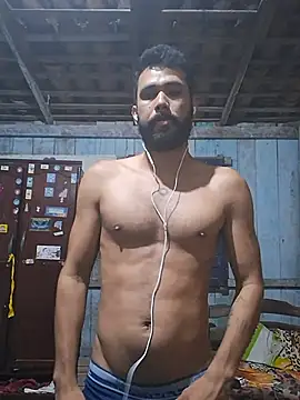 Show modela TelesIzaias na web-kameri